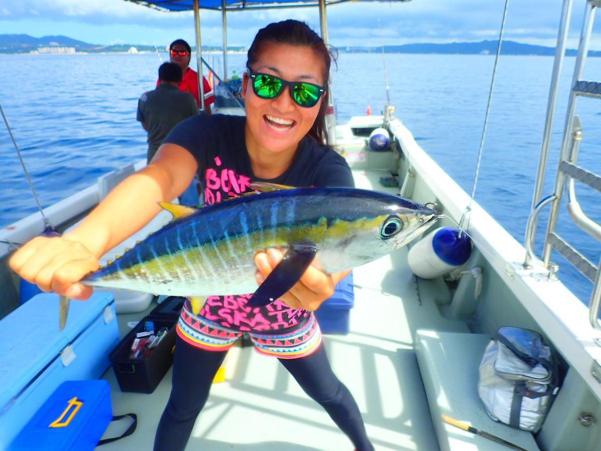 Sea Blue Onna Exterior foto